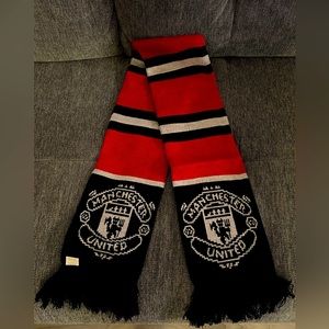 Manchester United scarf